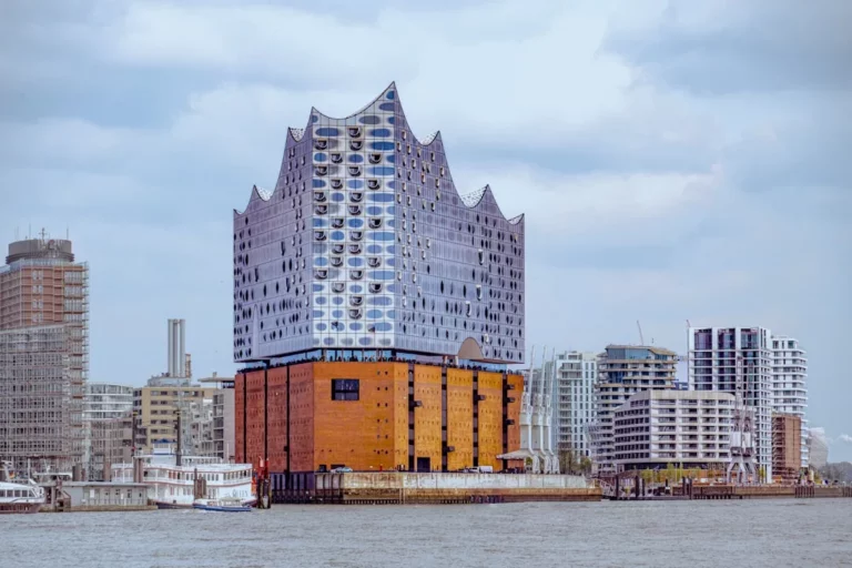 KI-Agentur Hamburg: Wie GEO funktioniert und woran Sie die richtige Agentur erkennen